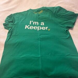 AE. Size medium. Green.